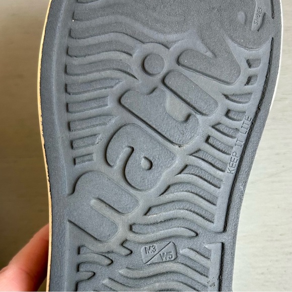 Native x Disney Mickey Mouse Slip On Shoes Size M3/W5 Black Waterproof Unisex - Picture 11 of 12